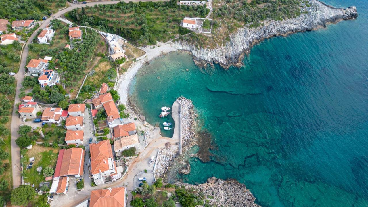 Σελήνη Appartement Kotronion  Buitenkant foto