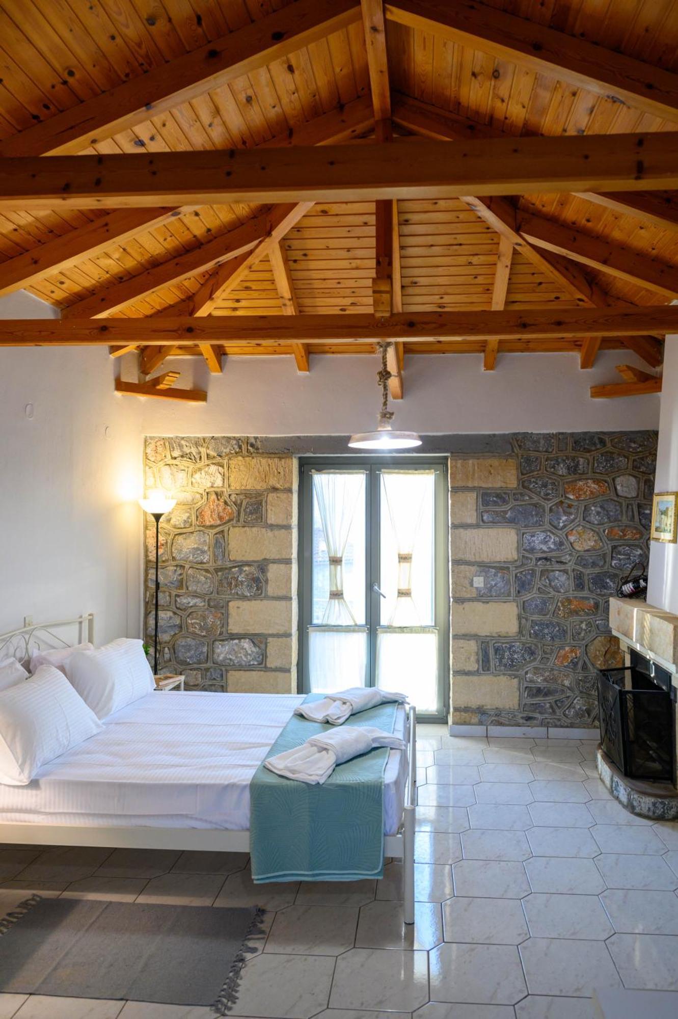 Σελήνη Appartement Kotronion  Buitenkant foto
