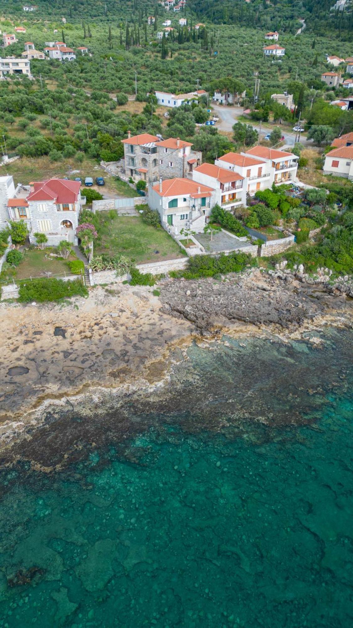 Σελήνη Appartement Kotronion  Buitenkant foto